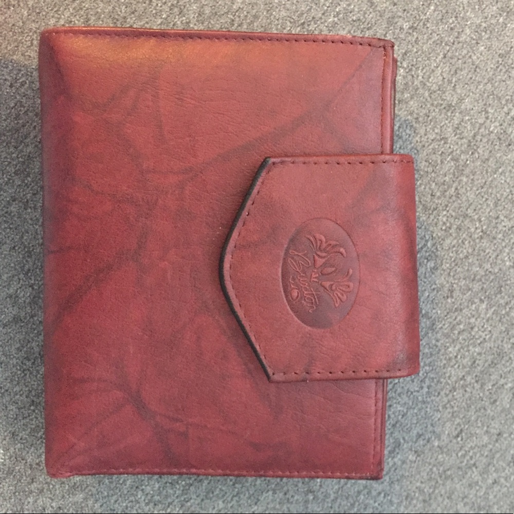 NWT brixton leather burgundy wallet